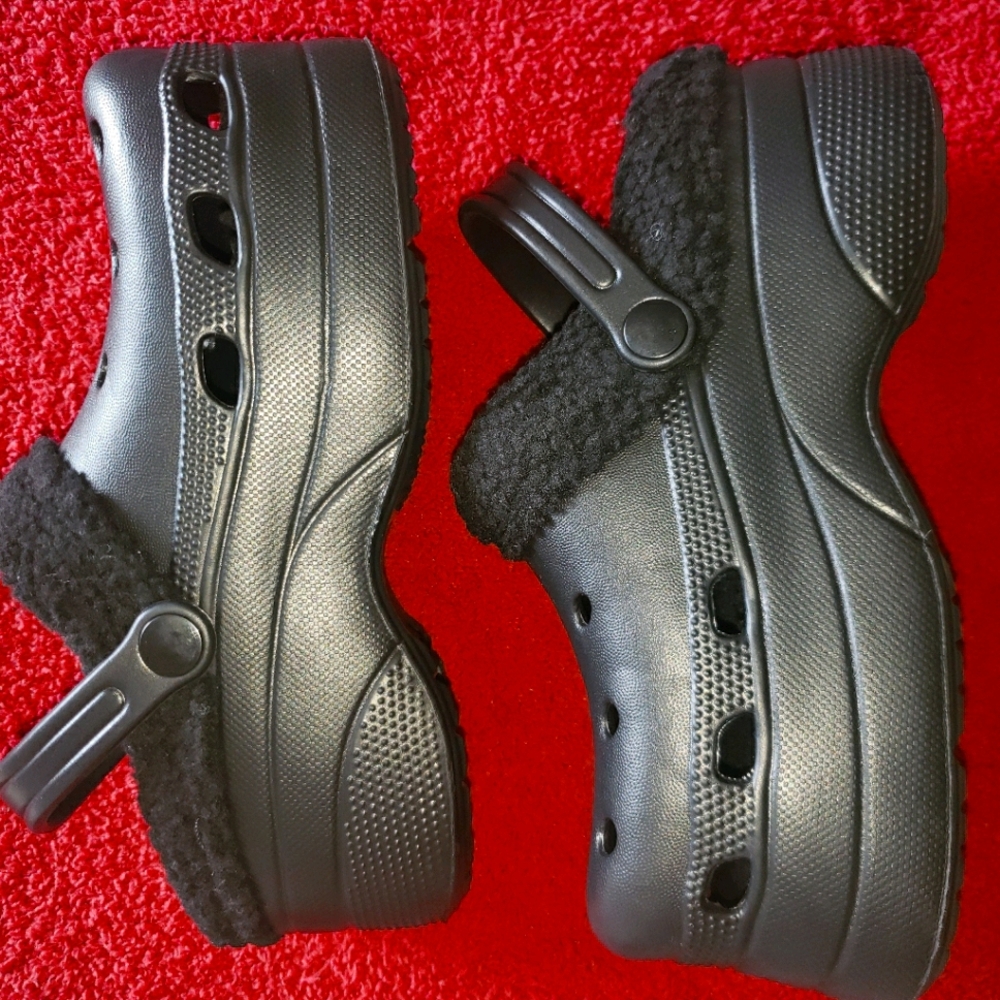 Platform Crocs